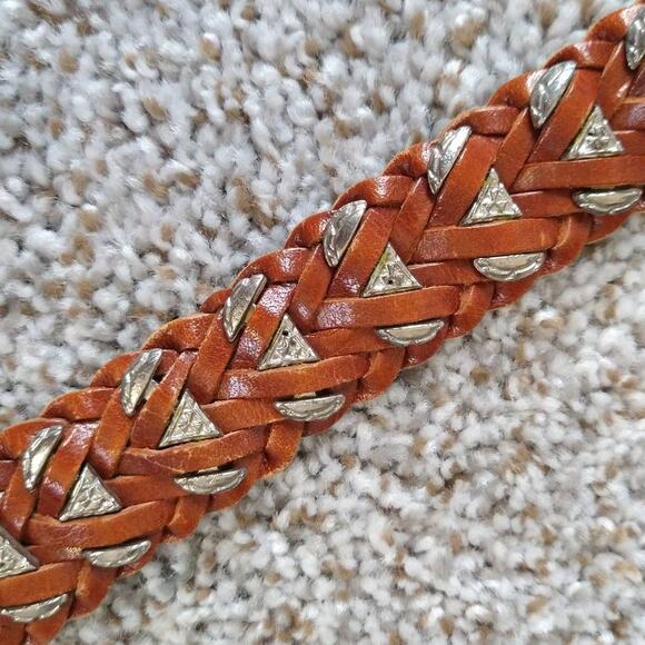 Braided leather belt with metal inserts Size 34 - Picture 8 of 13